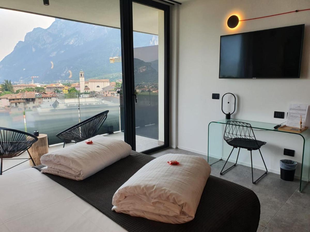 Visioni Lake View Boutique Rooms & Breakfast - Adults Friendly Riva del Garda Exterior foto