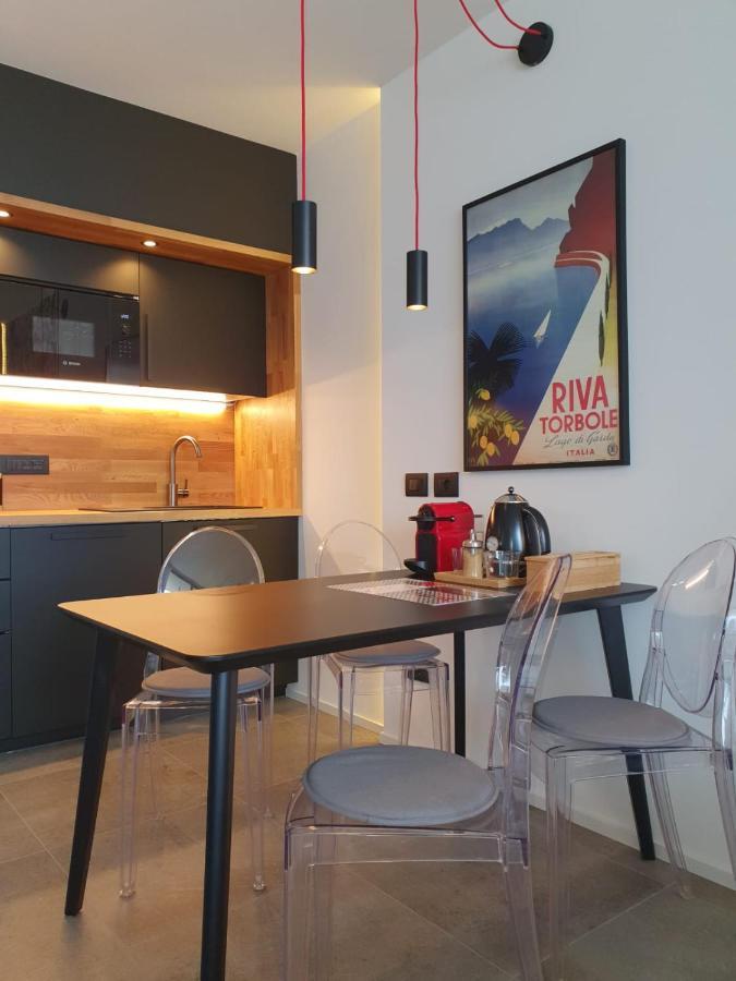 Visioni Lake View Boutique Rooms & Breakfast - Adults Friendly Riva del Garda Exterior foto